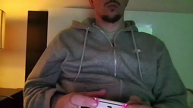 Snapshot of giumy91 chatting on 03-11-26, 09:48 giumy91 online show from 03-11-26, 09:48