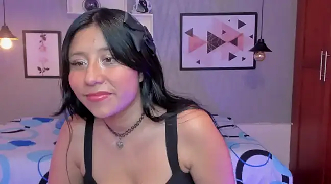 Nohemi louse online show from 02-17-25, 08:26