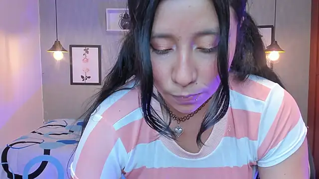 Nohemi louse online show from 03-20-25, 02:08