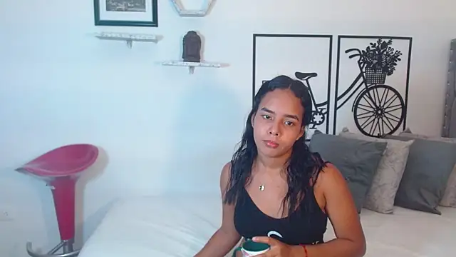 Roxy Stonee online show from 02-10-25, 07:17