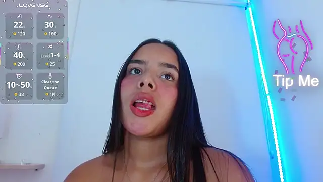 Roxy Stonee online show from 10-25-25, 07:30