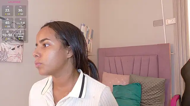 Roxy Stonee online show from 02-19-26, 07:32