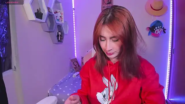 Snapshot of chloe_rockss_ chatting on 03-06-25, 12:00 chloe rockss online show from 03-06-25, 12:00