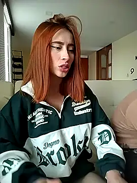 Snapshot of chloe_rockss_ chatting on 03-17-25, 06:21 chloe rockss online show from 03-17-25, 06:21