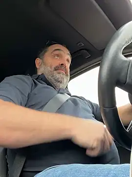 fuocovivo4 online show from 02-10-25, 01:33