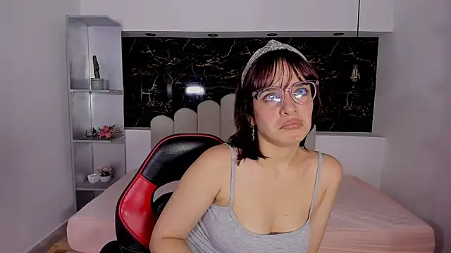 Annyrosee online show from 01-31-26, 07:45