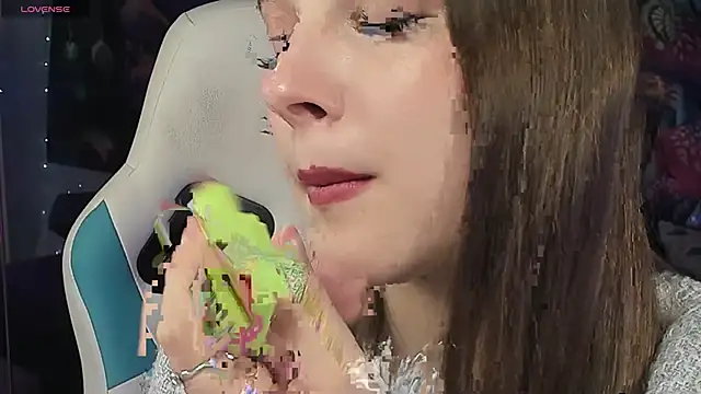 kaisajenner online show from 02-08-26, 08:40