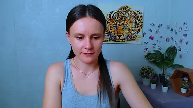 ValeriaHeart  online show from 02-04-26, 03:07