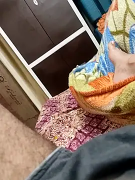 Snapshot of Hot_funky_boy chatting on 03-16-25, 08:32 Hot funky boy online show from 03-16-25, 08:32