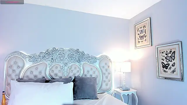 LinnaEvanson online show from 02-16-25, 07:15