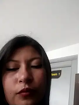 Rachel new20 online show from 03-18-25, 07:20