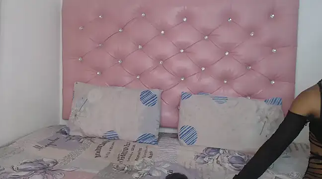 NikkyDangerr online show from 03-05-25, 04:13