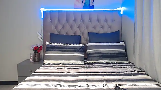 NikkyDangerr online show from 09-17-25, 09:16