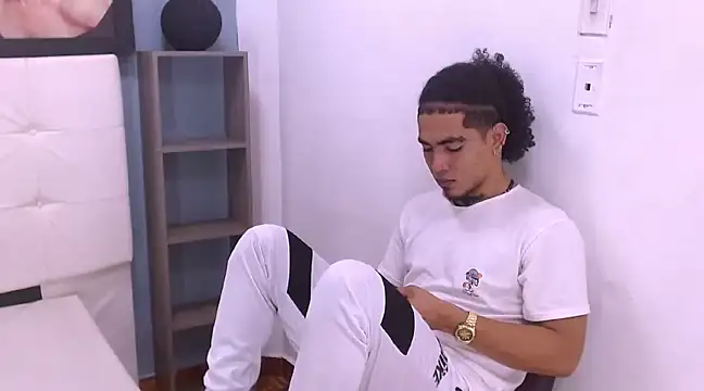 LihanJor 23 online show from 02-14-25, 06:56