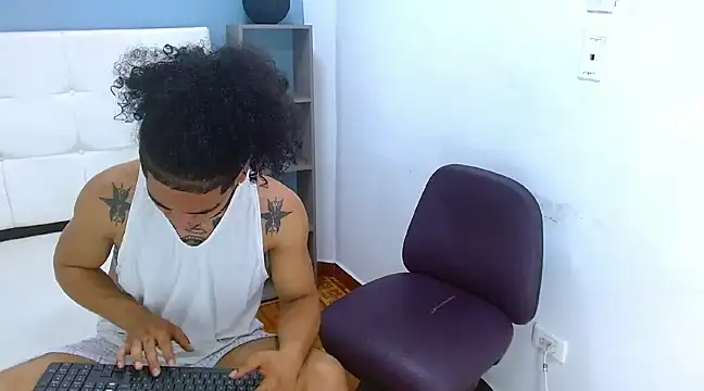 LihanJor 23 online show from 02-16-25, 03:26