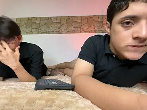 jacob and sam online show from 03-23-25, 04:38