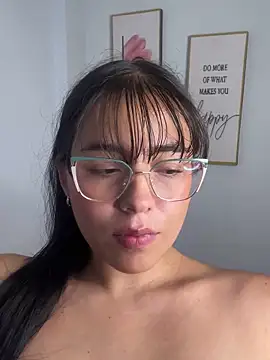 megan cl online show from 02-21-25, 04:18