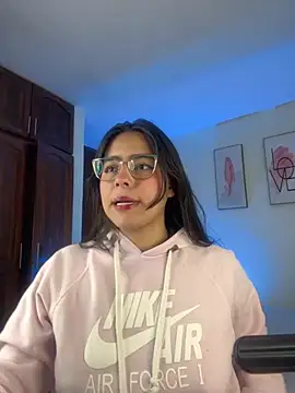 megan cl online show from 11-04-25, 04:33