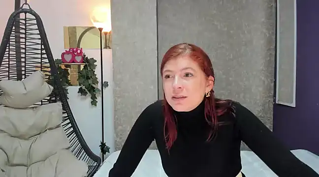 Snapshot of FelicitaSweet chatting on 02-20-25, 08:03 FelicitaSweet online show from 02-20-25, 08:03