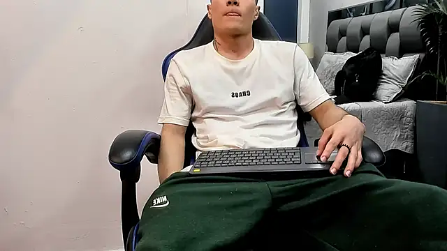 roan birkin online show from 10-14-25, 08:31