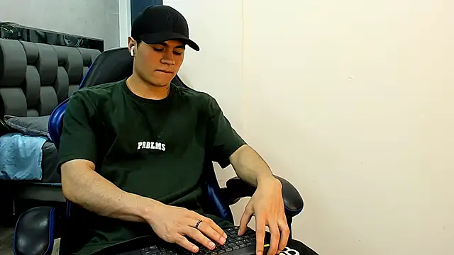 roan birkin online show from 11-07-25, 07:14