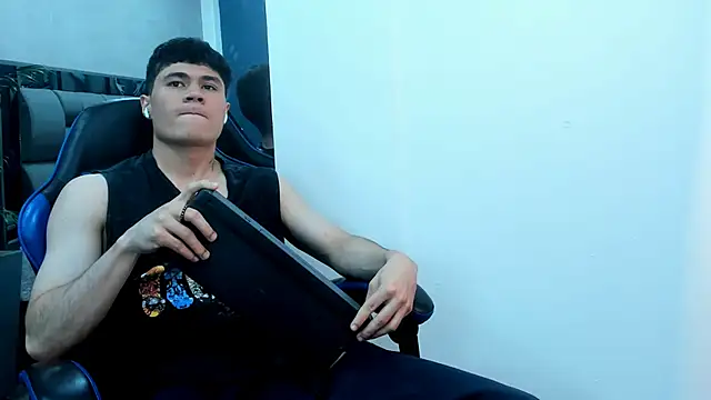 roan birkin online show from 11-16-25, 07:41