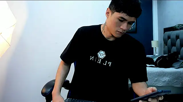 roan birkin online show from 12-16-25, 10:15