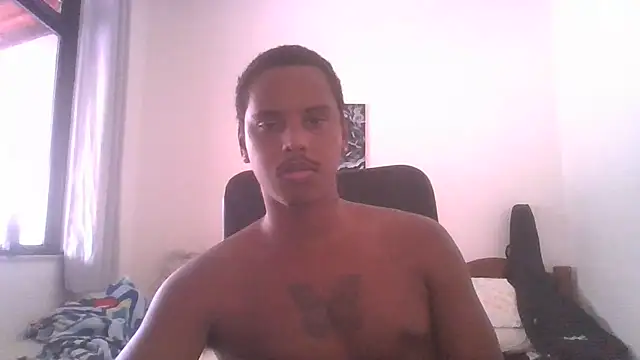 Snapshot of ONegodoce25 chatting on 07-06-26, 05:26 ONegodoce25 online show from 07-06-26, 05:26