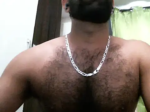 Snapshot of indianhairybull chatting on 02-16-25, 05:04 indianhairybull online show from 02-16-25, 05:04