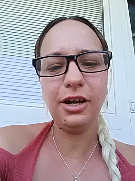 Mia RainX online show from 05-28-26, 11:51