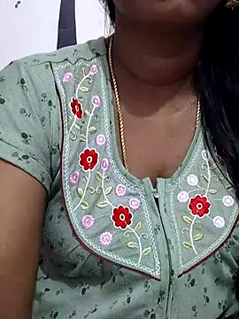 Tamil Meera12 online show from 10-26-25, 11:27