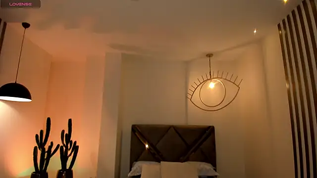 Snapshot of BeccaBaxter chatting on 10-08-25, 07:33 BeccaBaxter online show from 10-08-25, 07:33