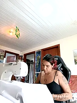 Pantaneirasexy online show from 10-10-25, 06:29