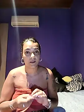 Pantaneirasexy online show from 11-18-25, 03:01