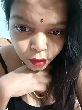 Snapshot of Babybird chatting on 03-07-25, 05:38 Babybird online show from 03-07-25, 05:38