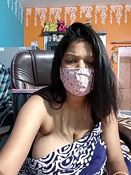 Snapshot of Babybird chatting on 10-30-25, 06:08 Babybird online show from 10-30-25, 06:08