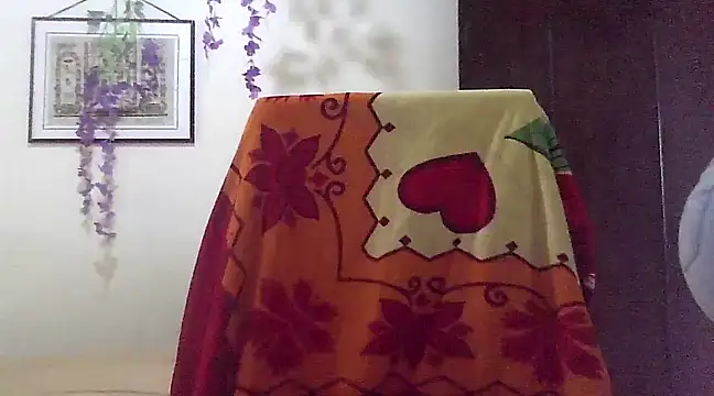 Snapshot of xxsexycutexxx chatting on 03-17-25, 02:12 xxsexycutexxx online show from 03-17-25, 02:12