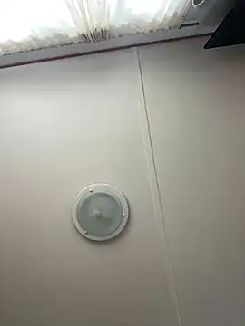 laarti online show from 04-27-26, 10:02