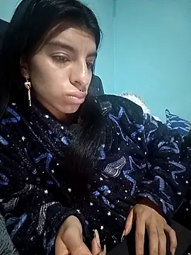 Ariell Kieran online show from 11-28-25, 03:20