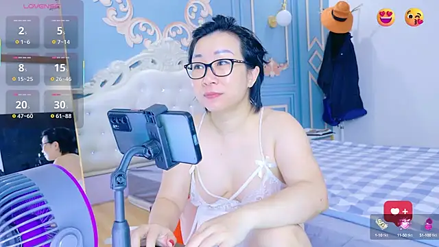 LucianaMe online show from 09-24-25, 02:59