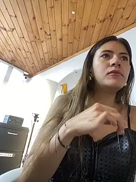 Andrea18 blonde online show from 03-21-25, 06:40