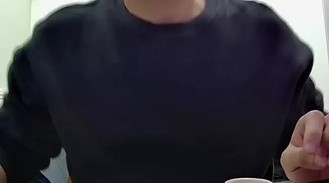 Snapshot of beartopslave chatting on 02-14-25, 03:15 beartopslave online show from 02-14-25, 03:15