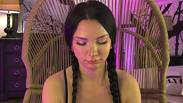 Amber Luna online show from 03-16-25, 09:27