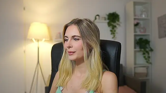 catecrago  online show from 12-03-25, 01:53