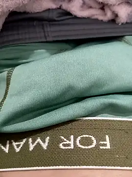 Snapshot of blzin20 chatting on 02-03-25, 03:20 blzin20 online show from 02-03-25, 03:20