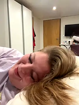 Lars-Lola online show from 12-05-25, 09:40