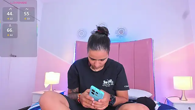 Liiam smith  online show from 09-19-25, 09:59