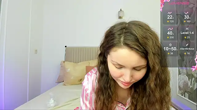 Snapshot of Lora_Rosee chatting on 02-11-25, 11:54 Lora Rosee online show from 02-11-25, 11:54