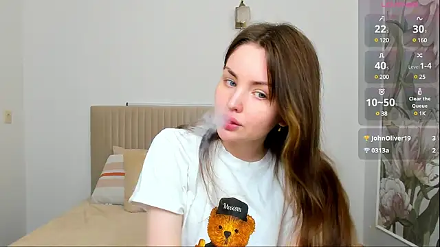 Snapshot of Lora_Rosee chatting on 03-05-25, 11:06 Lora Rosee online show from 03-05-25, 11:06