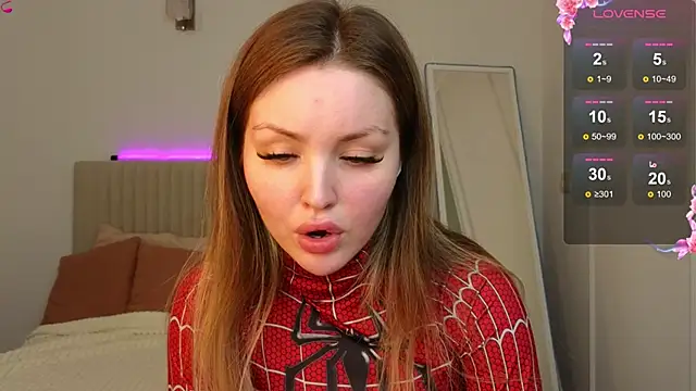 Snapshot of Lora_Rosee chatting on 09-19-25, 11:55 Lora Rosee online show from 09-19-25, 11:55